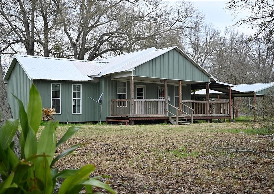1st image of 564 Schexnyder Rd