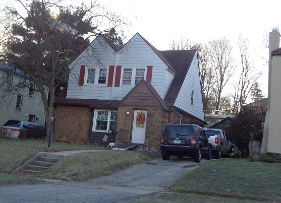 2nd image of 2230 Benderwirt Ave