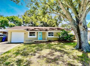 3038 Pine Tree Ave, Largo, FL 33771