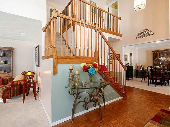 2nd image of 55931 Jefferson Knolls Dr