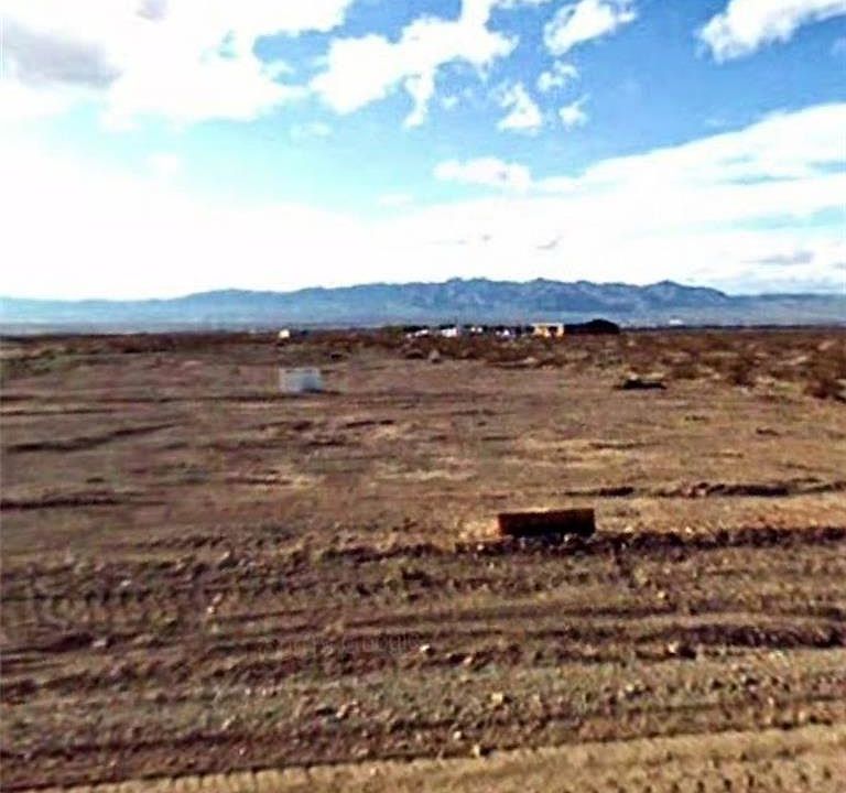 1st image of 6055 S Dudley Dr
