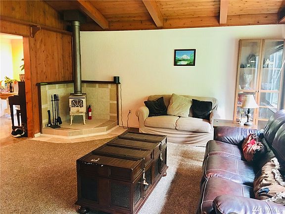 5th image of 37219 W Lake Walker Dr SE