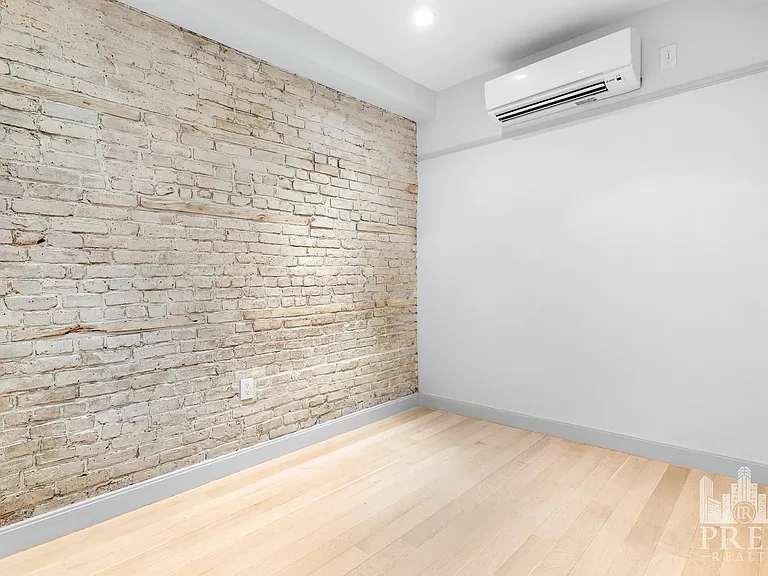 205 Avenue A #3B — Photo 10