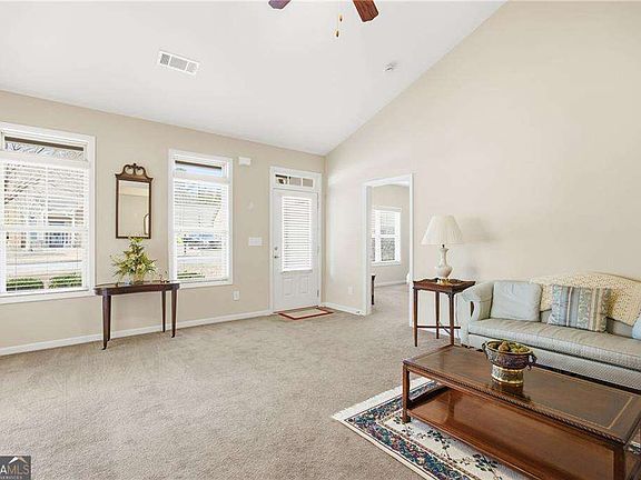 4th image of 2403 Tree Arbor Way