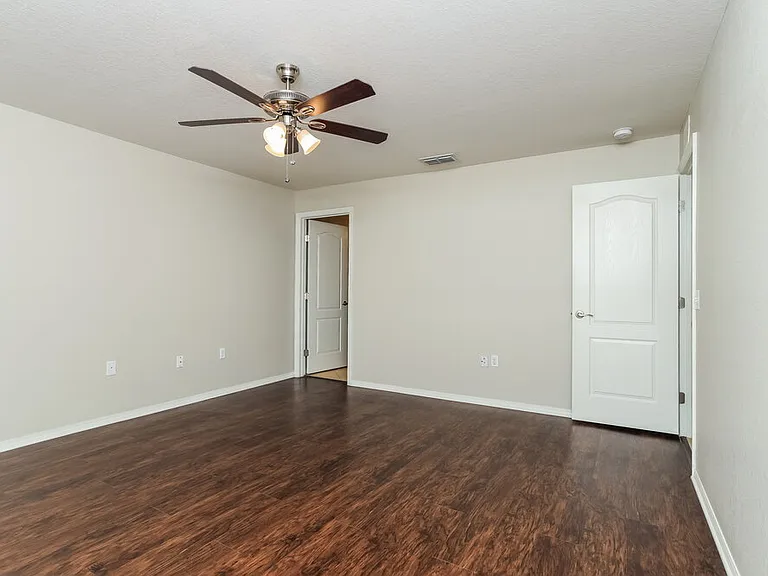 727 Barrister Dr — Photo 9