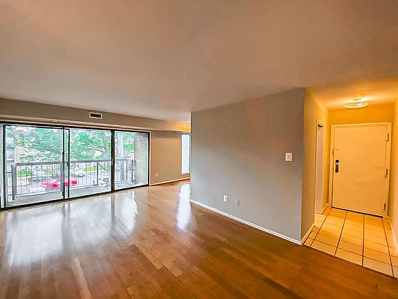 2nd image of 11053 Camfield Ct APT 204