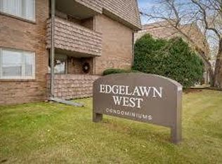 1730 W Galena Blvd APT 102E, Aurora, IL 60506