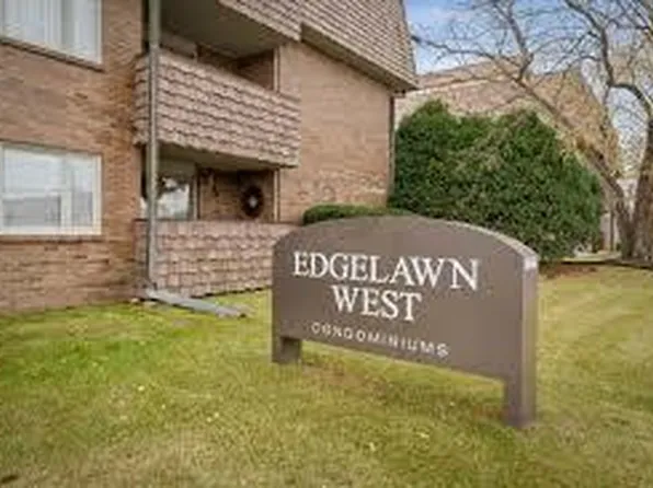 1730 W Galena Blvd APT 102E, Aurora, IL 60506