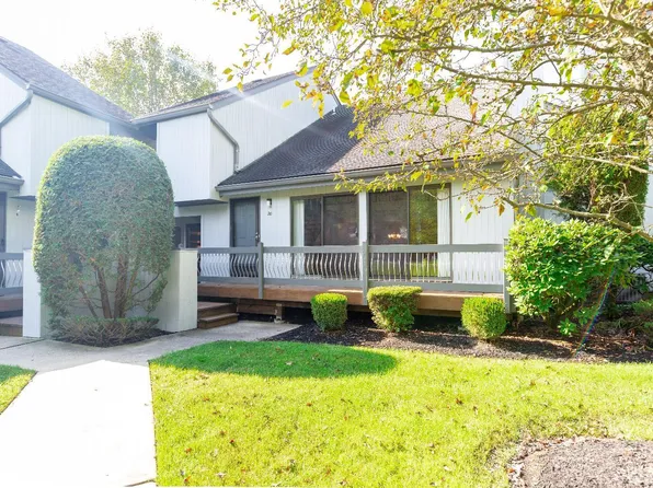 20 Azalea Ct, Monmouth Junction, NJ 08852