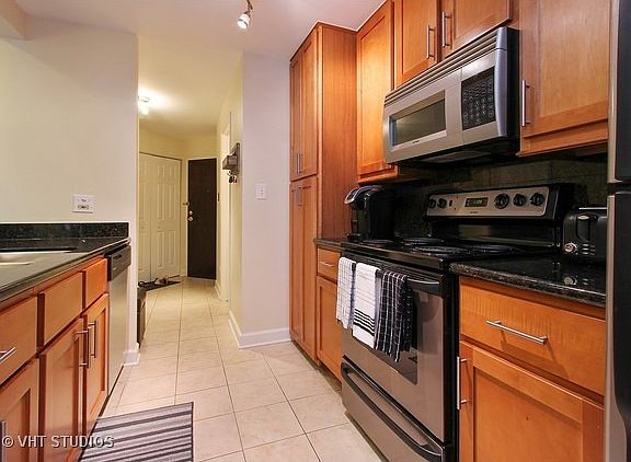 5th image of 116 White Oak Ct APT 9