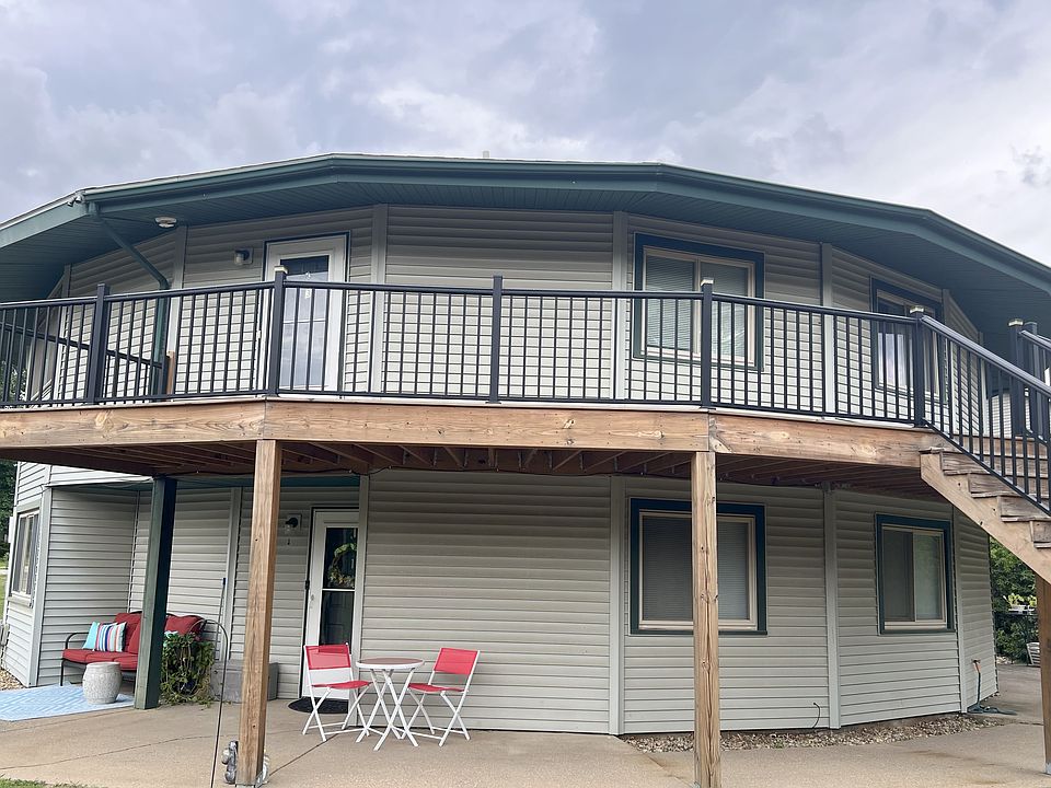 Exterior of Unit