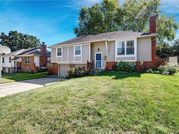 519 Mark Ln, Belton, MO 64012