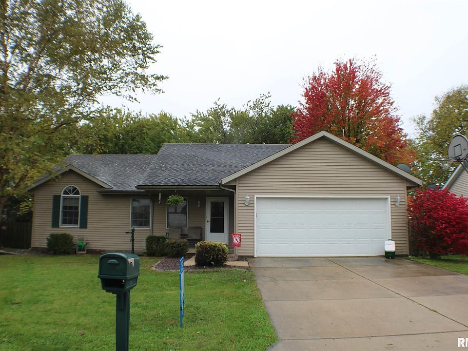 1st image of 114 Meadowlands Dr