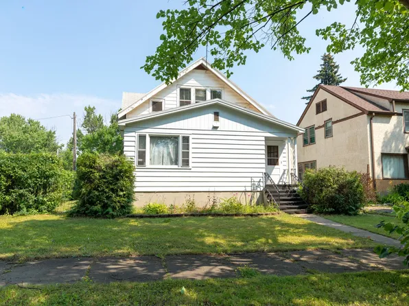 419 9th St S, Virginia, MN 55792