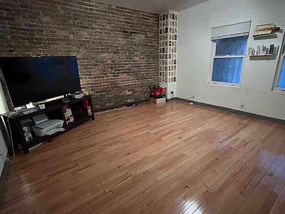 5th image of 1533 N Wells St #C1