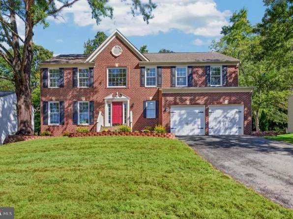 3 Bellamy Ln, Fredericksburg, VA 22406