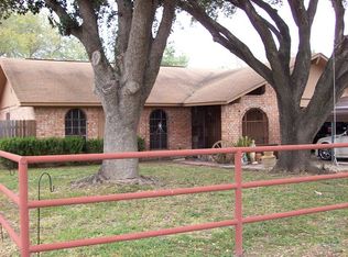 213 Thornwood St, Mission, TX 78574