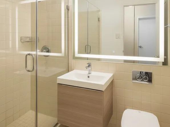 129 Barrow Street image 8 of 9