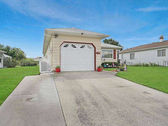 2nd image of 115 Liberta Dr