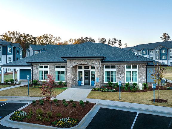 Leasing Office and Resident Club Room