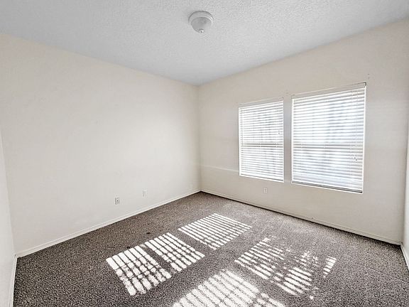 4th image of 2016-2028 E Arbors Ave #2020