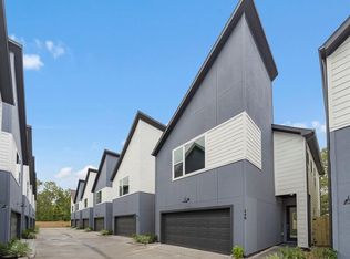 28 Bucan St #G, Houston, TX 77076