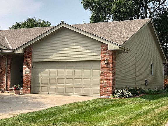 3rd image of 7006 S 156th Avenue Cir