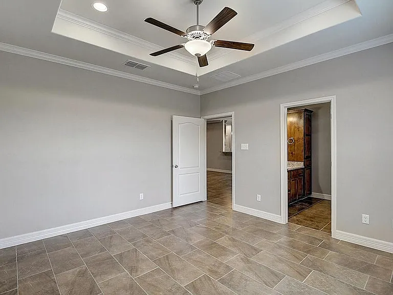 7530 Sable Creek Dr — Photo 24