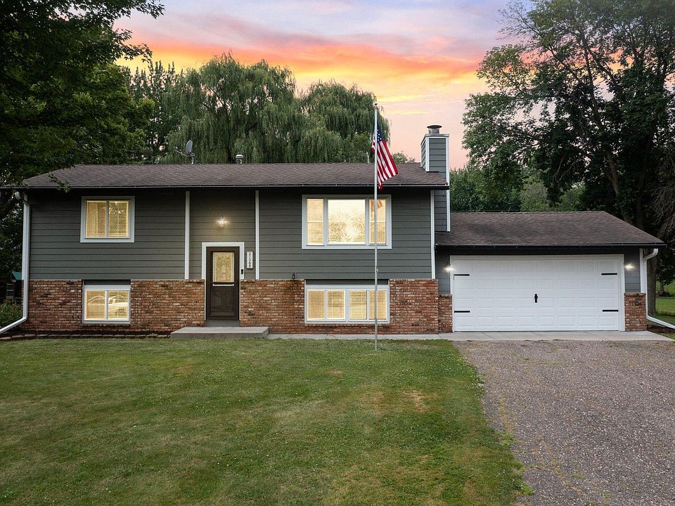 1st image of 21368 Heath Avenue Ct N