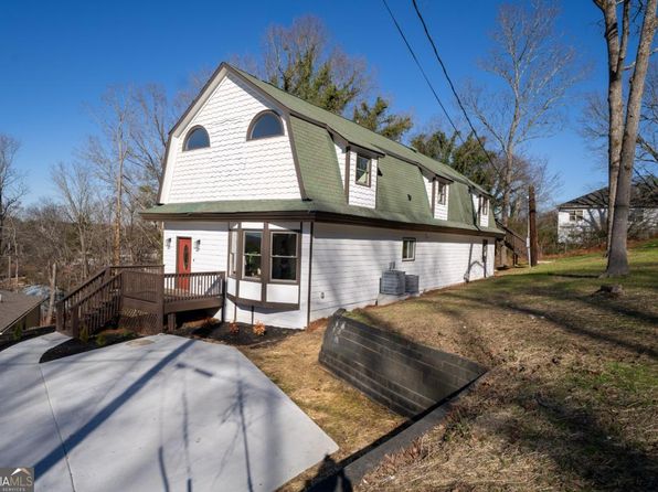 109 Shirley Ln SE, Acworth, GA 30101