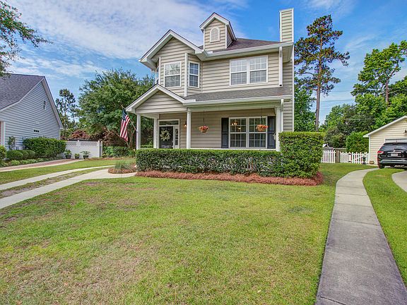 2nd image of 1420 Crooked Pine Dr