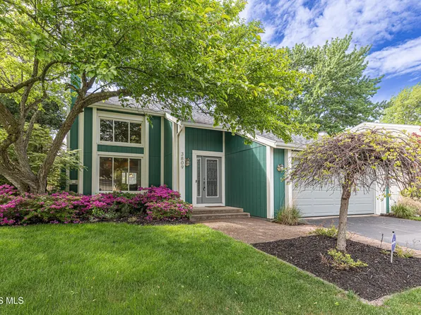 3809 Farmbrook Dr, Sylvania, OH 43560