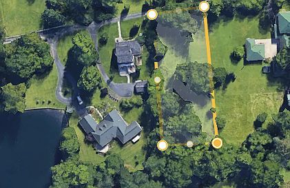 1st image of 15 Lane Dr