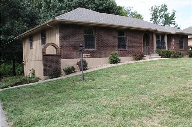 1st image of 3940 S Sherman Dr