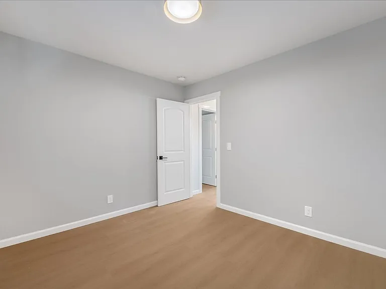 Carlton 6 LLC — Photo 16