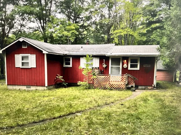 4496 River St, Sears, MI 49679