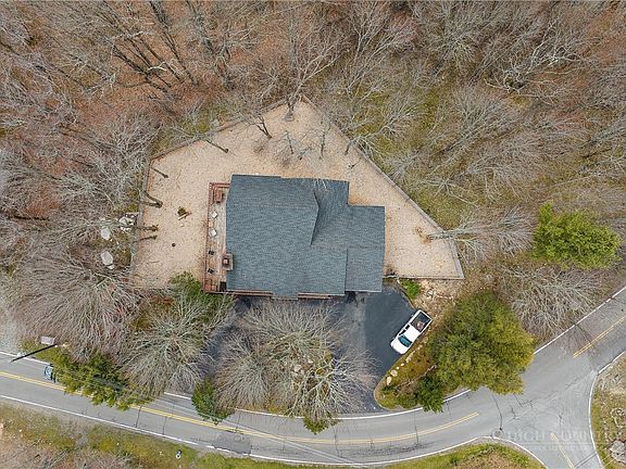 3rd image of 103 & 105 Upper Grouse Ridge