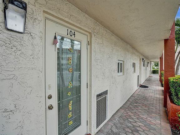 2nd image of 681 S Hollybrook Dr APT 104