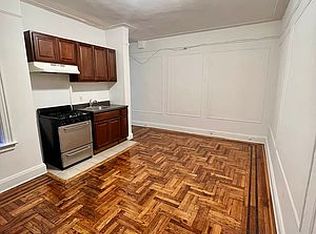 28-05 23rd St #1A, Astoria, NY 11102