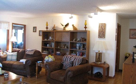 5th image of 512 Jamescrest Dr
