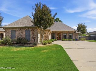 114 Claiborne St, Madison, MS 39110