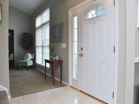 3rd image of 4844 Elkwood Dr