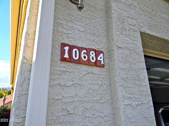 3rd image of 10684 N 113th St