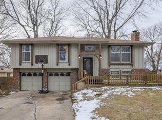 8003 Bel Ray Dr, Belton, MO 64012