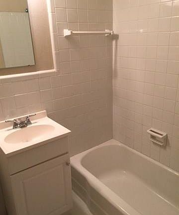 4th image of 680 Central Ave APT P