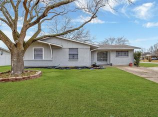 3621 Flamingo Way, Mesquite, TX 75150