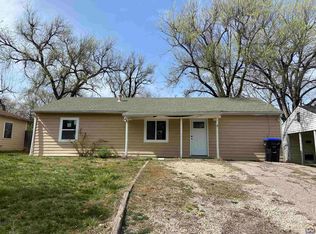 3507 SW Kirklawn Ave, Topeka, KS 66611