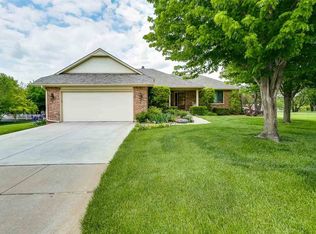 12410 W Ridgepoint Cir, Wichita, KS 67235