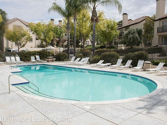 2nd image of 24143 Del Monte Dr