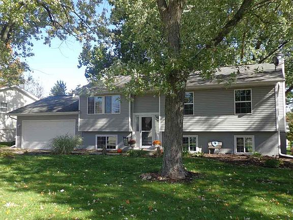 2nd image of 2602 S High Meadow Dr